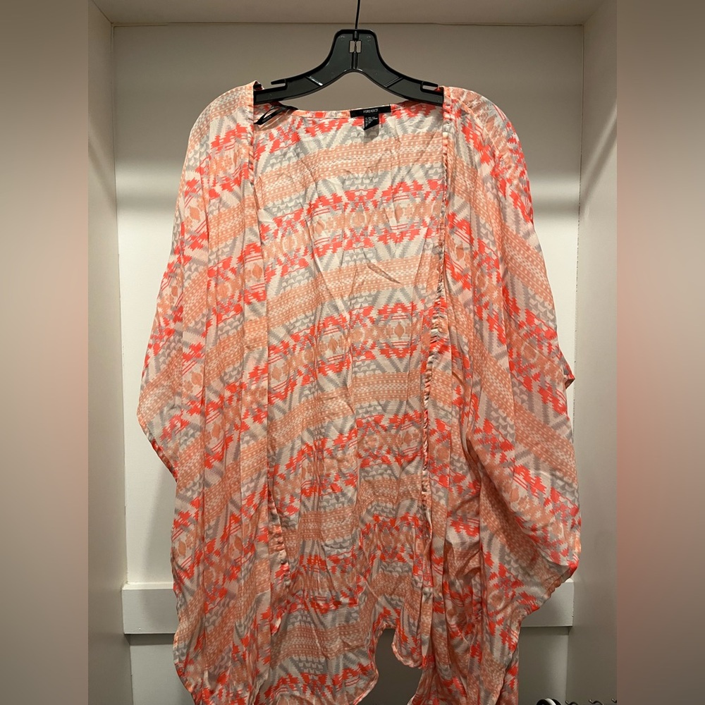 Forever 21 Aztec Print Kimono